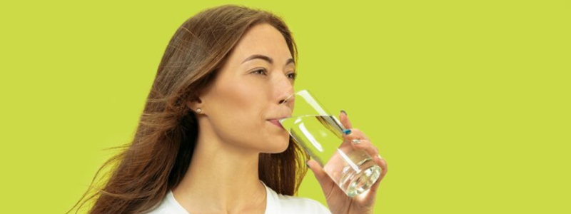 Does Drinking Water Naturally Promote Healthy And Glowing Skin?